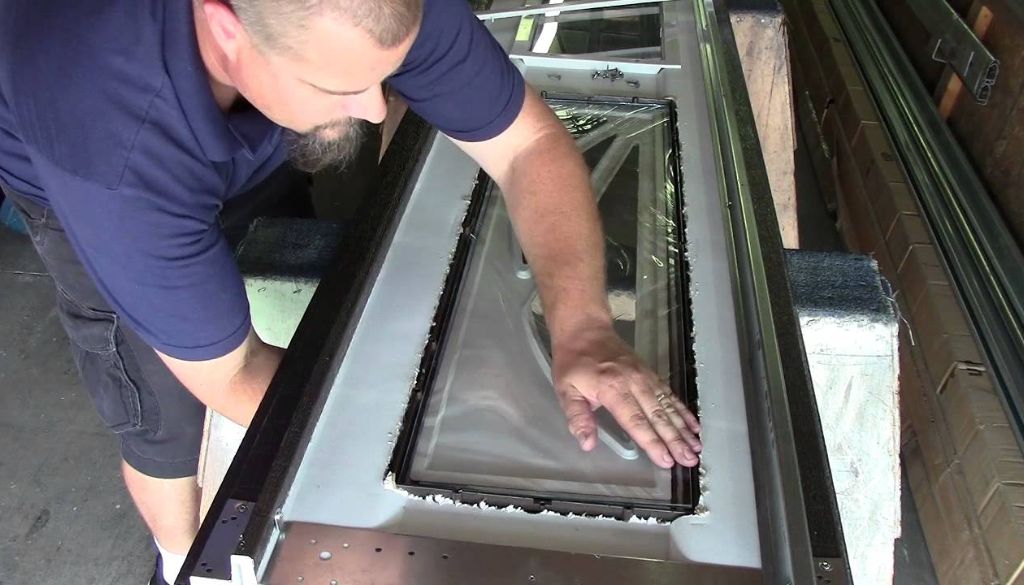 Garage Door Glass Panel Replacement